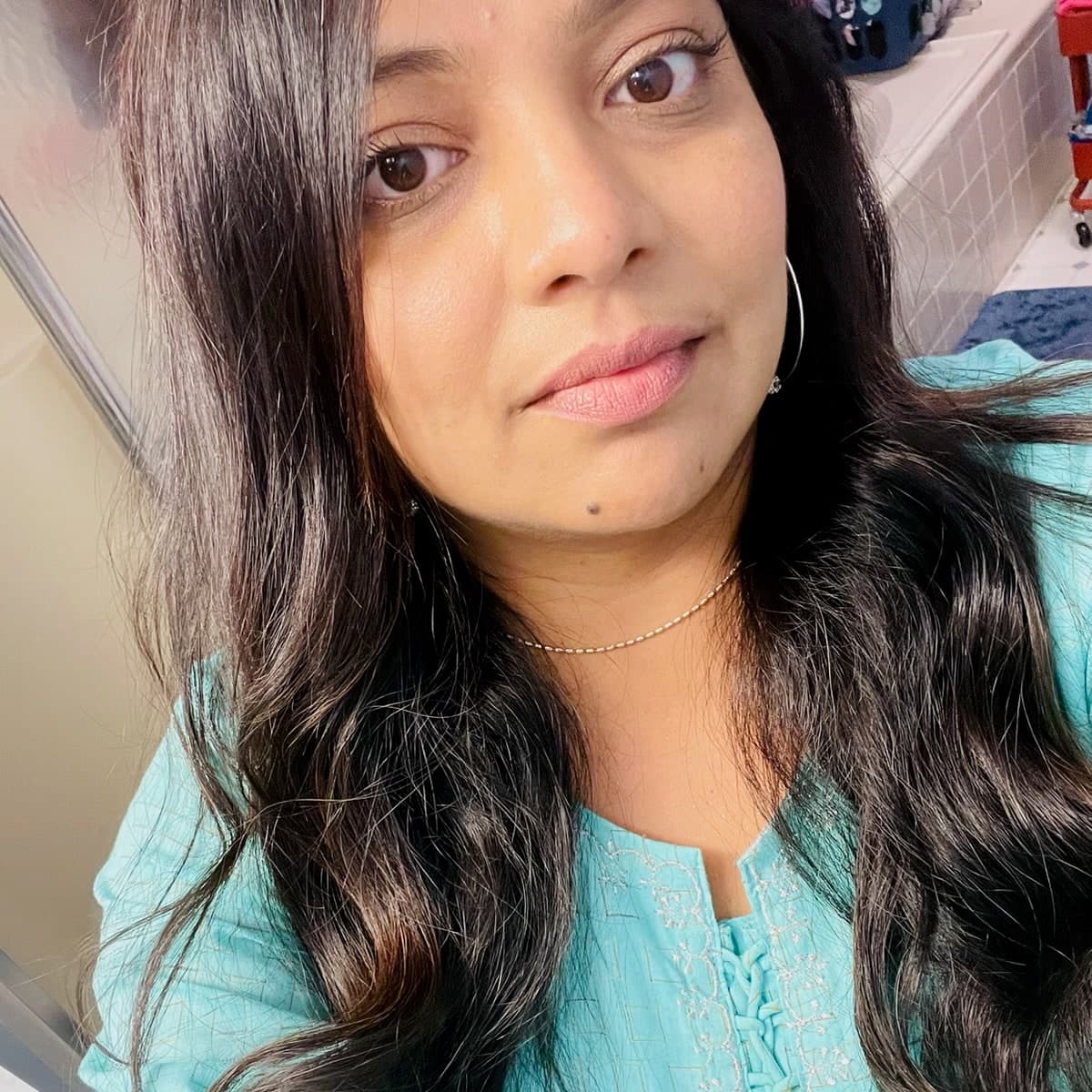 Ashlesha (Ash) Parekh, Henna Artist