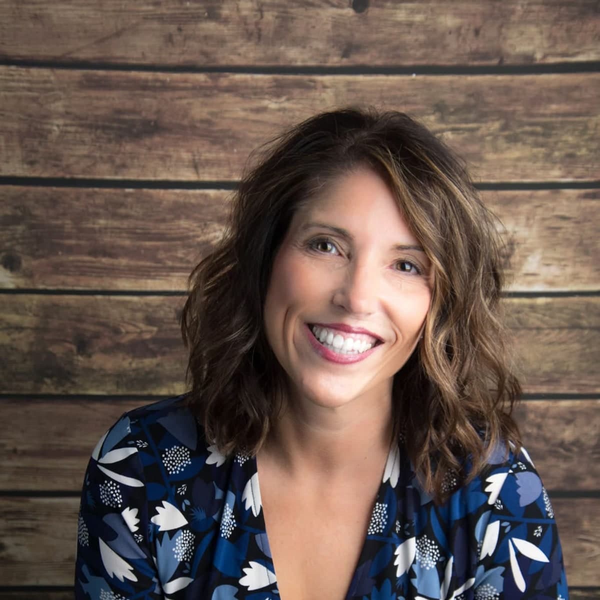 Dawn Lorentz, Singer