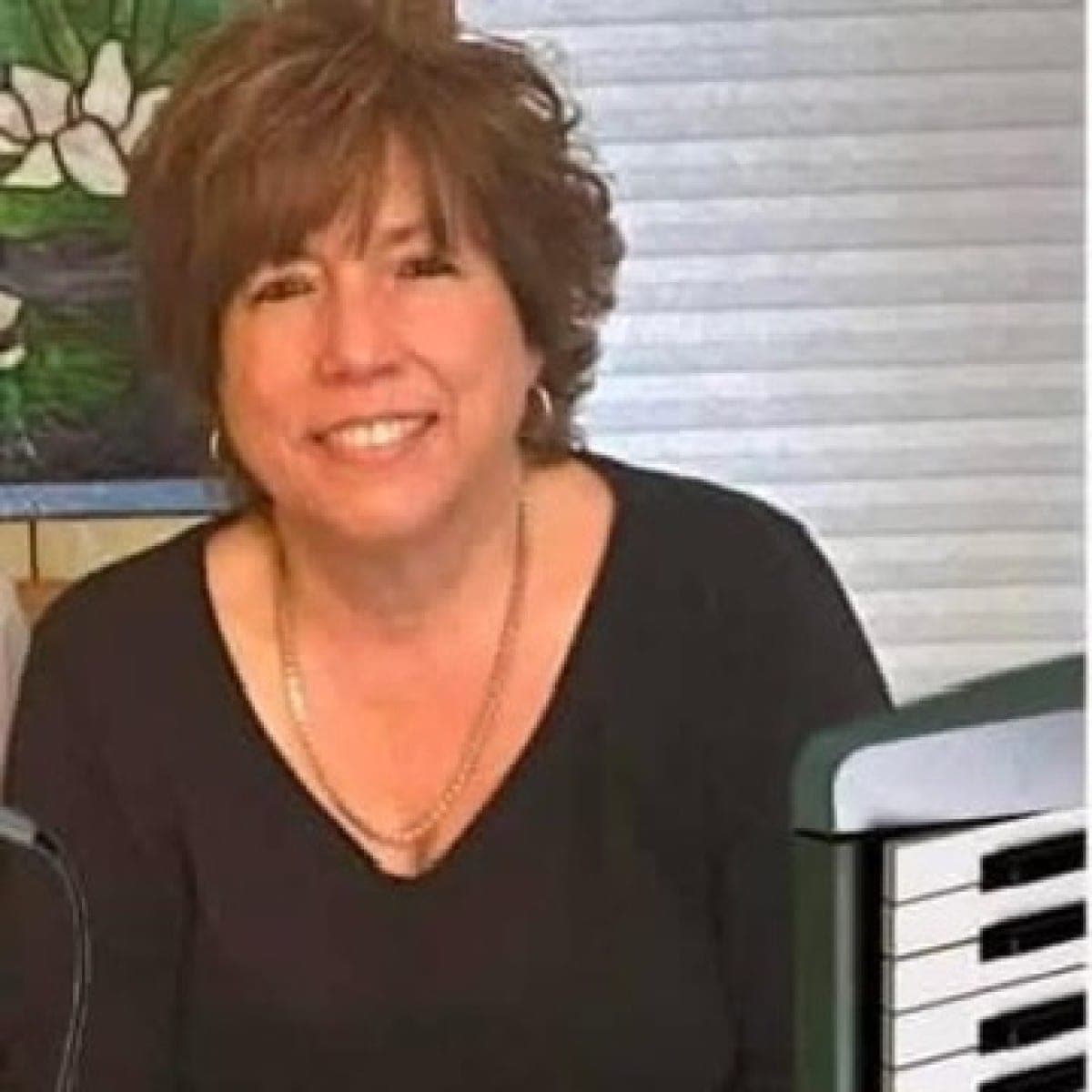 Janine Mazzaro, Singer/Keyboardist