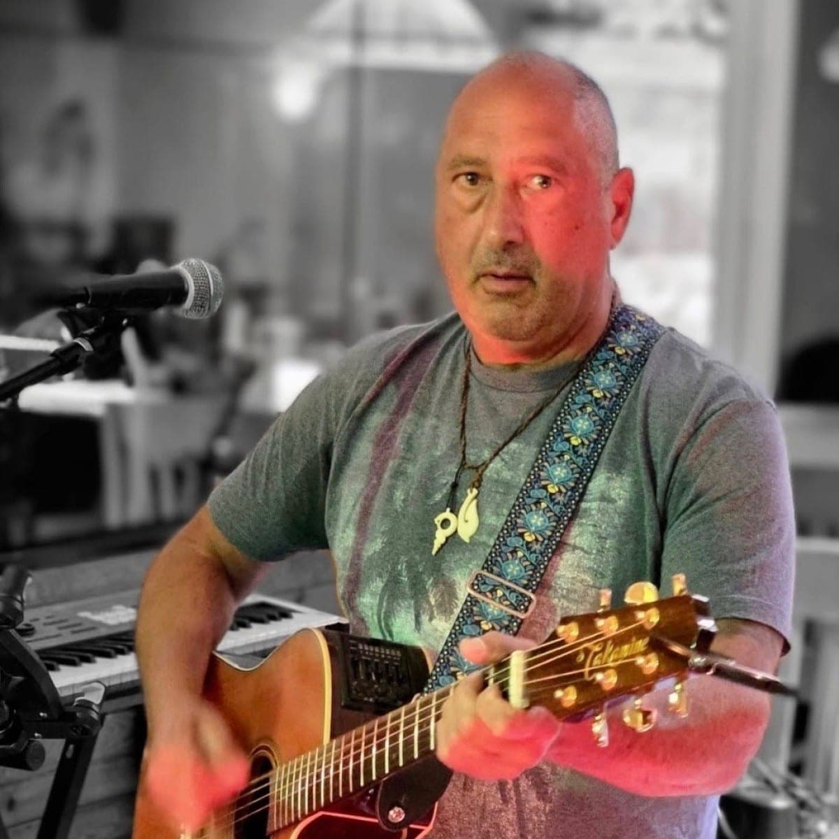 Jay Tango, Singer/Guitarist