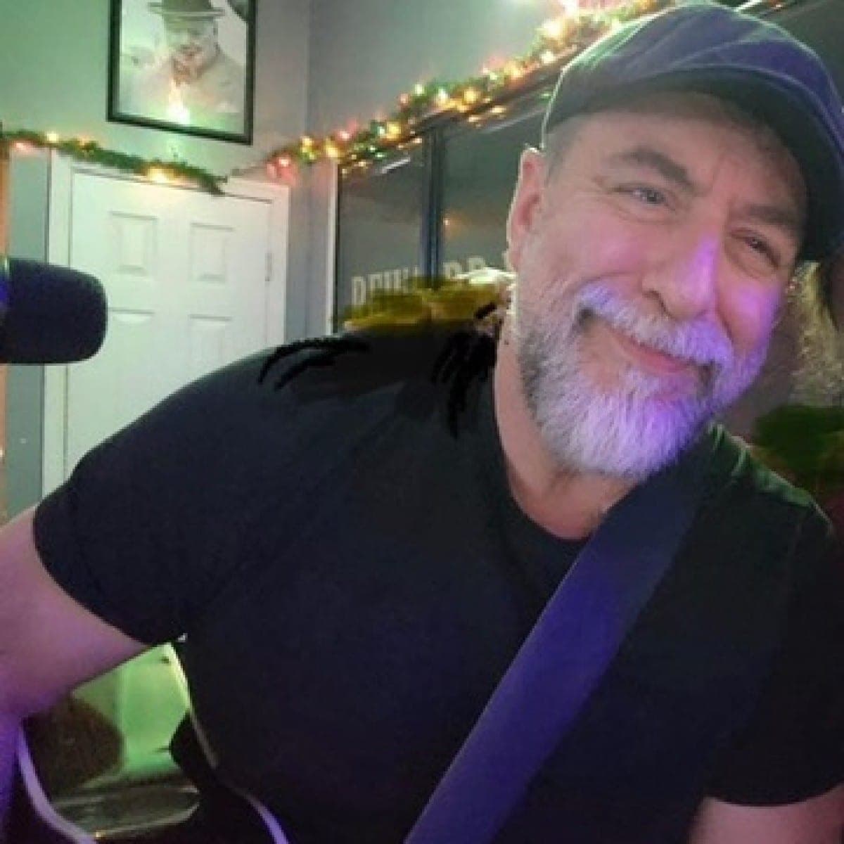 Rich Villalva, Singer/Guitarist