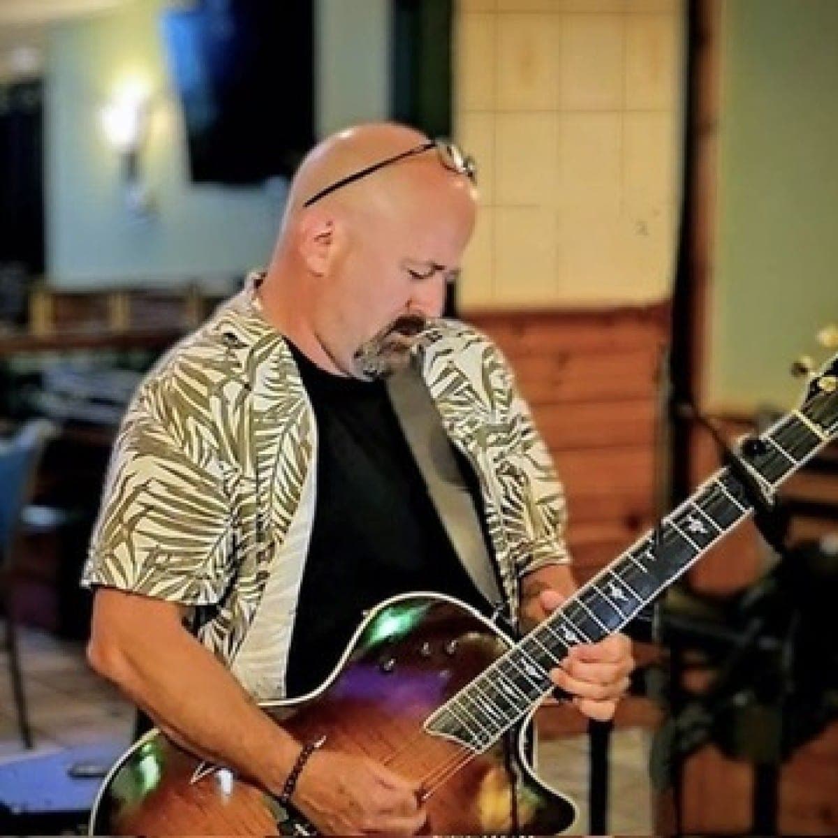 Sal Curto, Singer/Guitarist